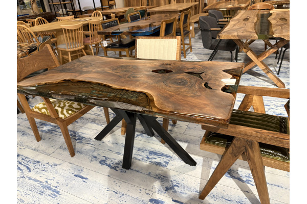 Nebula Table En Époxy Noyer (150*85)