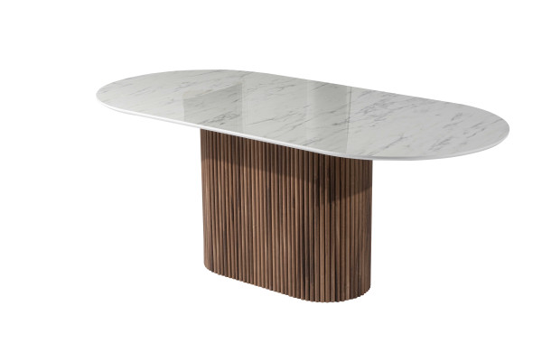 Marina Yemek Masası