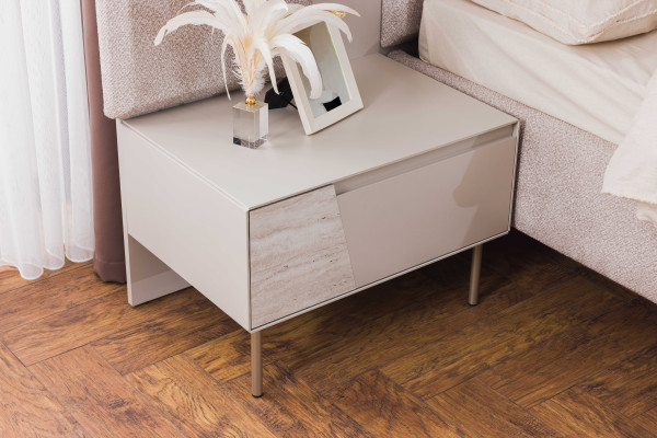 Rams Nightstand