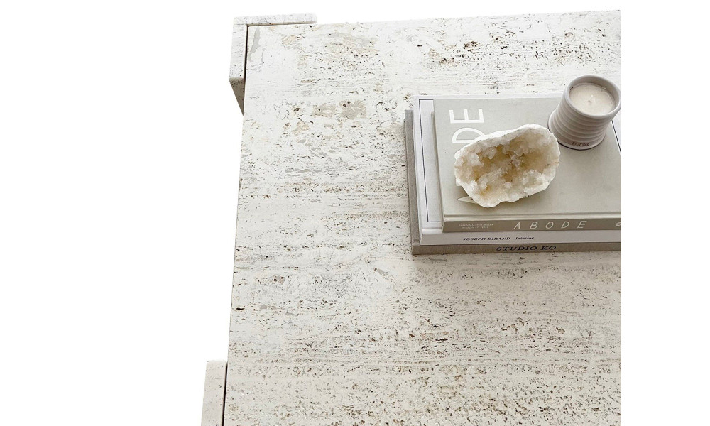 Jolie Table Basse En Travertin