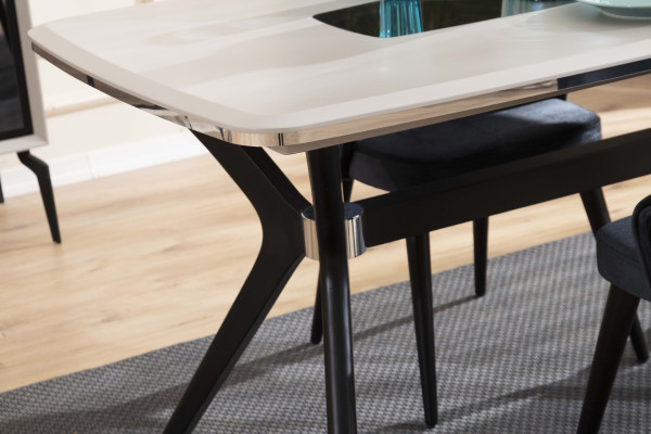 Asya Yemek Masası Asya Yemek Masası